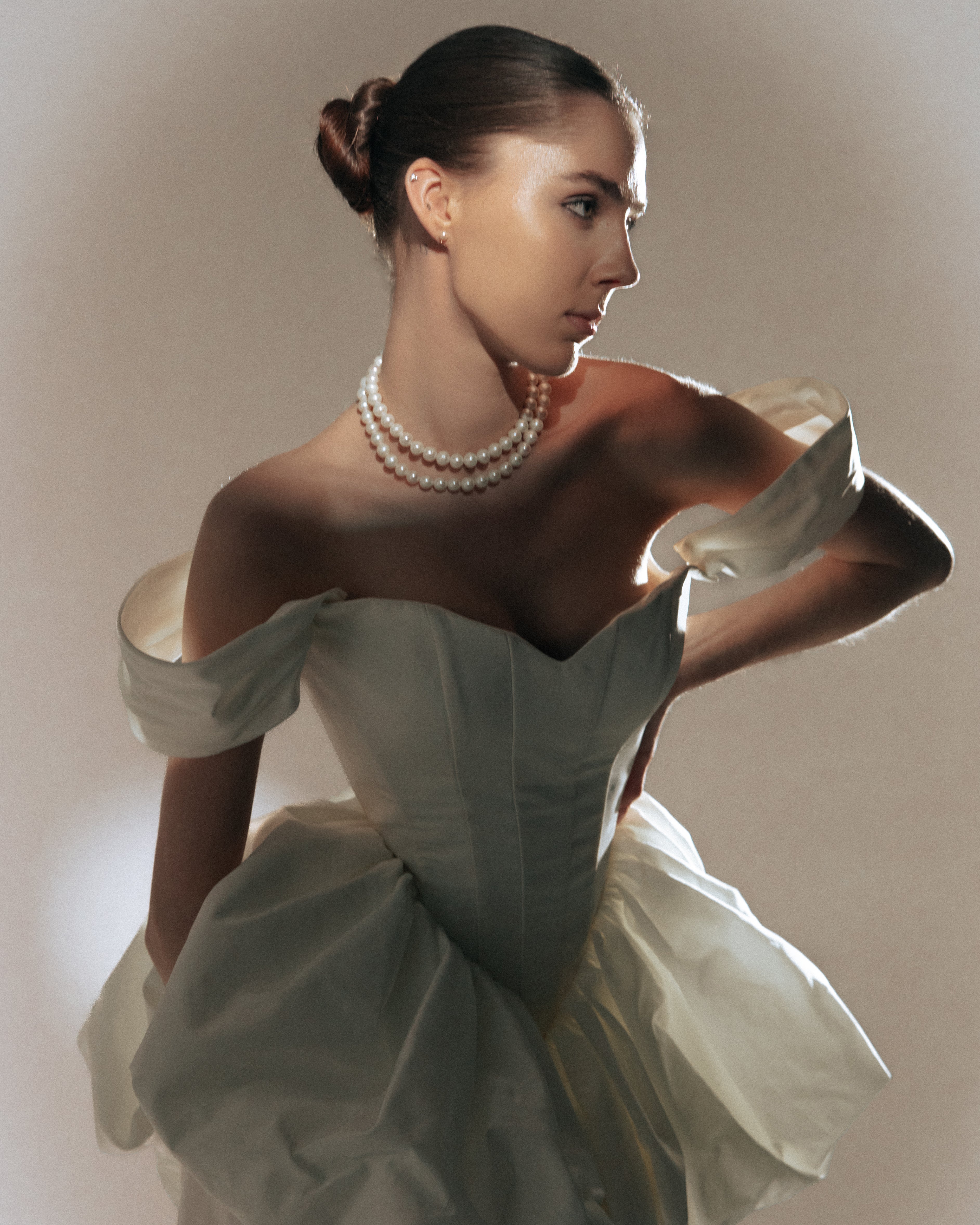 Dvigubas perlų vėrinys INIDĖ